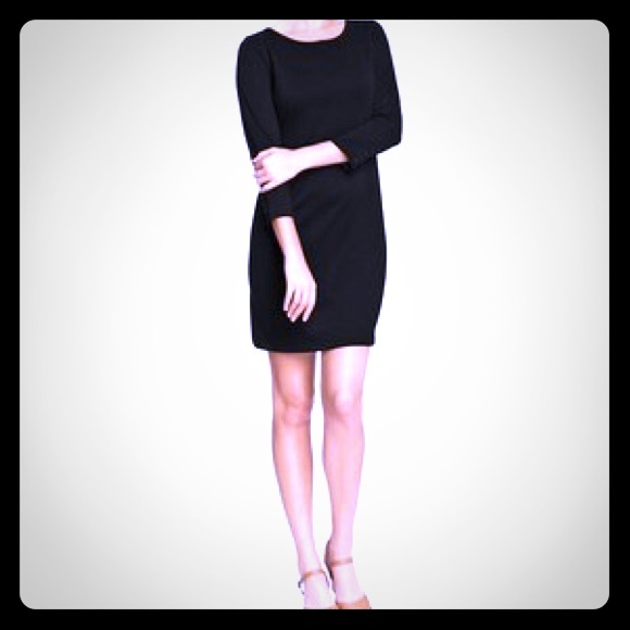 Black 3/4 sleeve dress with button details