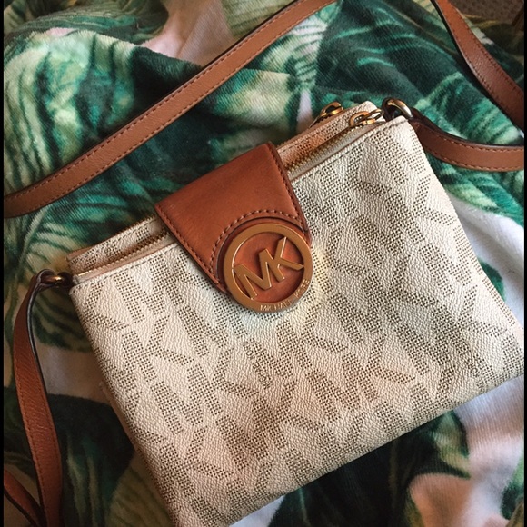 Michael Kors Crossbody Purse