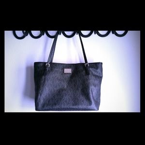 Michael Kors Large tote/ diaper bag
