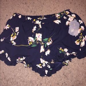 Navy shorts medium/larger