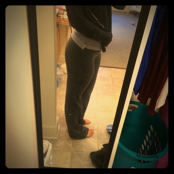 Lulelemon yoga pants