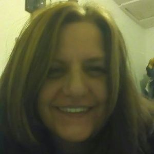 Meet your Posher, Carolyn