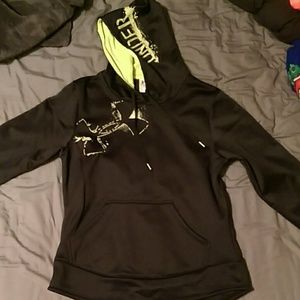 Woman's rare under armour hoodie.