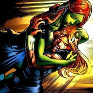 Meet your Posher, Carolyn