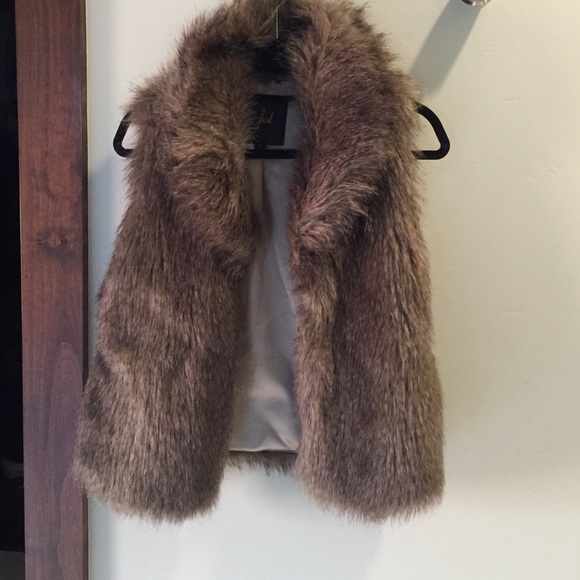 Faux fur vest