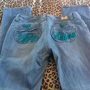 HOLD FOR BRANDYLEE ONLY**Junior Apple Bottom jeans