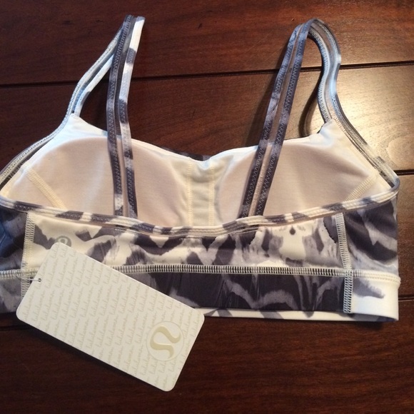 Lululemon Straight Up Bra - Picture 2 of 4