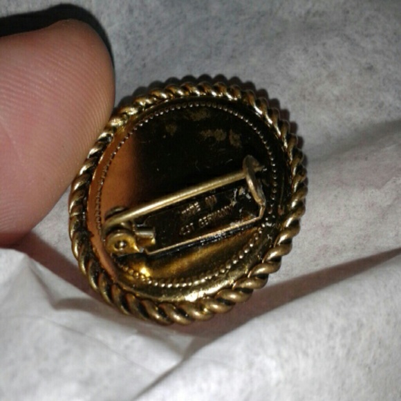 VINTAGE WWII ERA WEST GERMANY PIN BROOCH - Picture 3 of 4