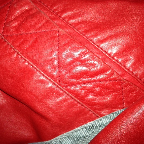 Red leather jacket. Excellent condition - Picture 3 of 4