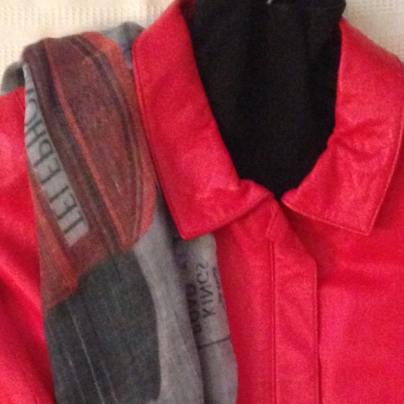 Red leather jacket. Excellent condition - Picture 4 of 4