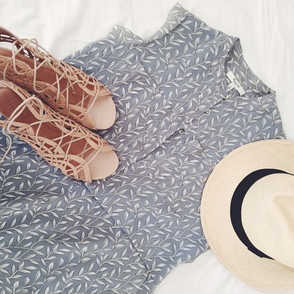 Madewell Dresses & Skirts - Madewell Shirt Dress in Willowleaf