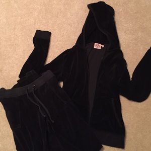 Juicy Couture Velour Track Suit!