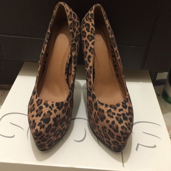 Leopard heels - Picture 2 of 4