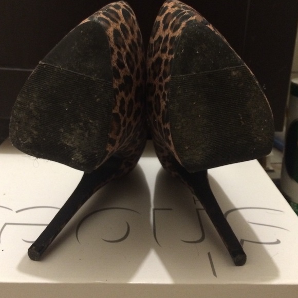 Leopard heels - Picture 4 of 4