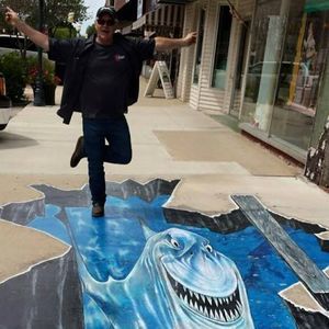 Meet your Posher, Lloyd