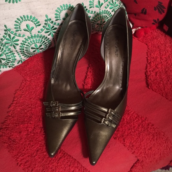 BCBGirls green bronze pumps NWOB size 40/10B