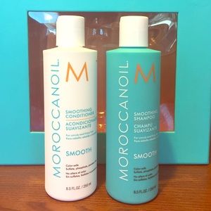 🎀💗Moroccanoil Shampoo and Condition Set! 🎀💗