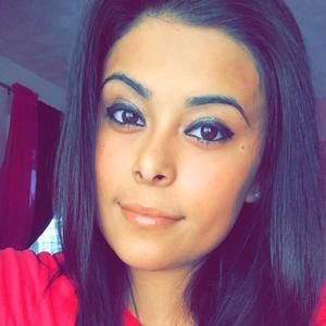 Meet your Posher, Thalia