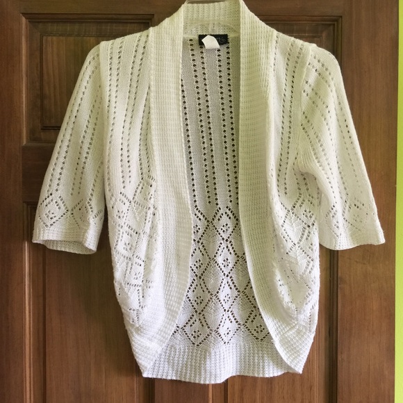 Yorn Art Sweaters - White thin knit shrug sweater