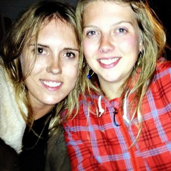 Meet your Posher, Leana - Picture 1 of 1