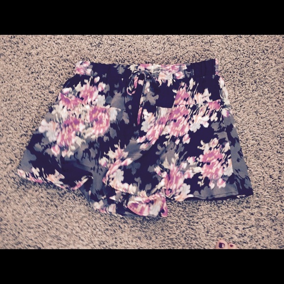 Floral skort