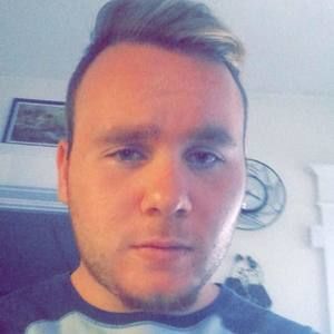 Meet your Posher, Devin