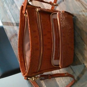 Cross body leather bag