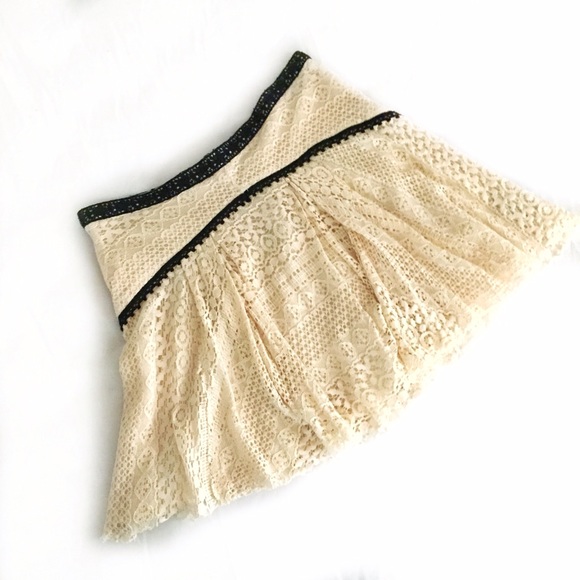 Free People Skirts - Free People Cream Lace Skirt with Black Lace Trim Free People Skirts - Free People Cream Lace Skirt with Black Lace Trim