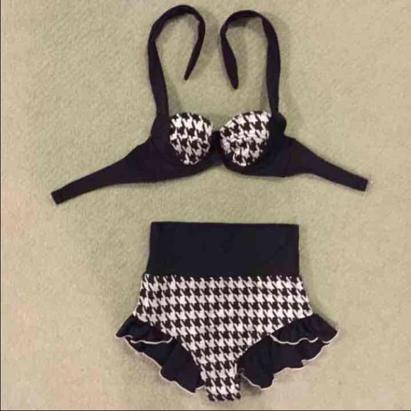 Retro High Waisted Bikini Set ruffled - Picture 2 of 3
