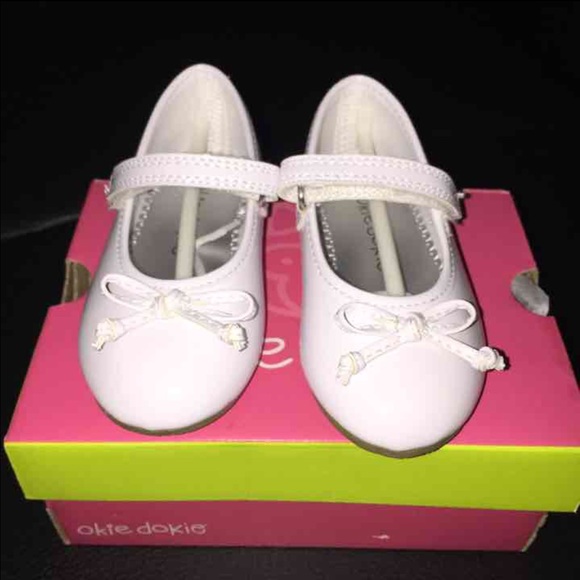 Toddler girl dressy shoes