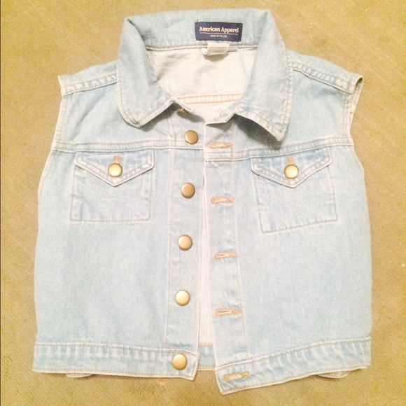Denim vest - American flag on back! 🇺🇸