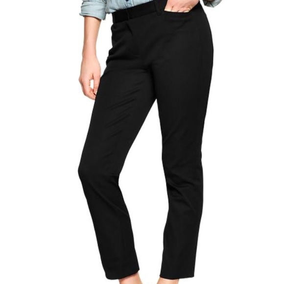 Gap Slim Cropped Women's Pant in black