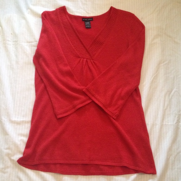 Red Shimmery Sweater 😍 - Picture 1 of 3