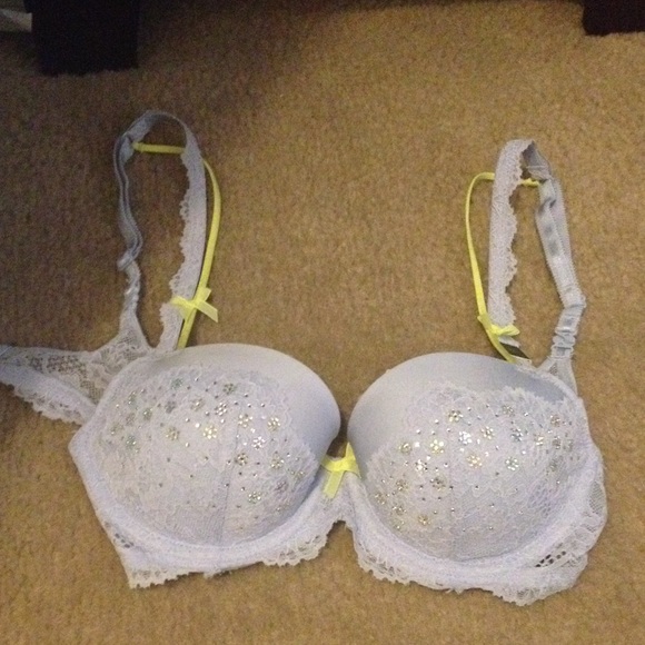 Victoria secret bra