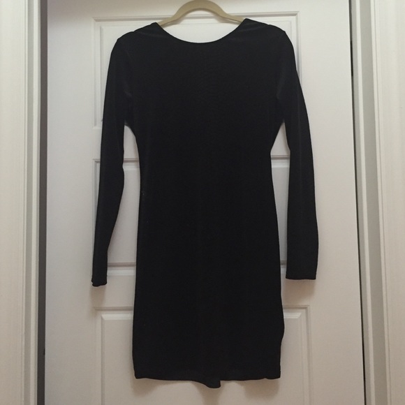 H&M sexy black snake print velvet dress