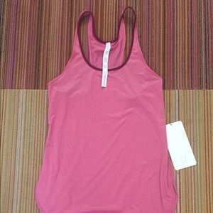 Lululemon what the sport tank, size 4