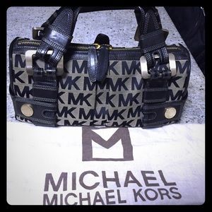 Authentic Michael Kors Satchel