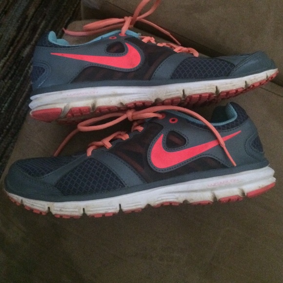 Nike shoes