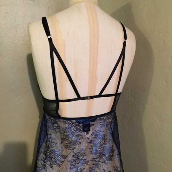 SOLD - Picture 3 of 4