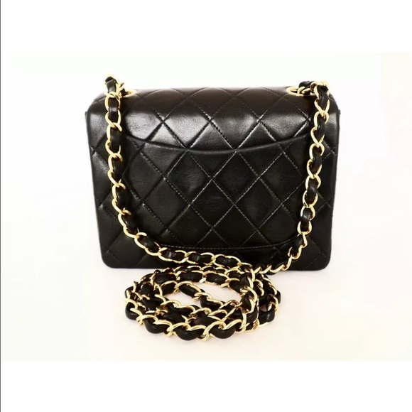 CHANEL Mini Lambskin Flap Bag - Picture 4 of 4