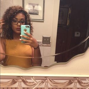 Meet your Posher, Alexis