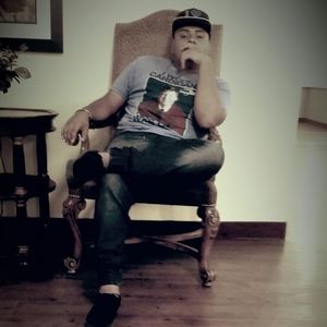 Meet your Posher, Luis