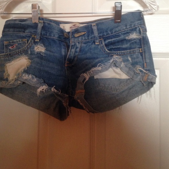 Short shorts