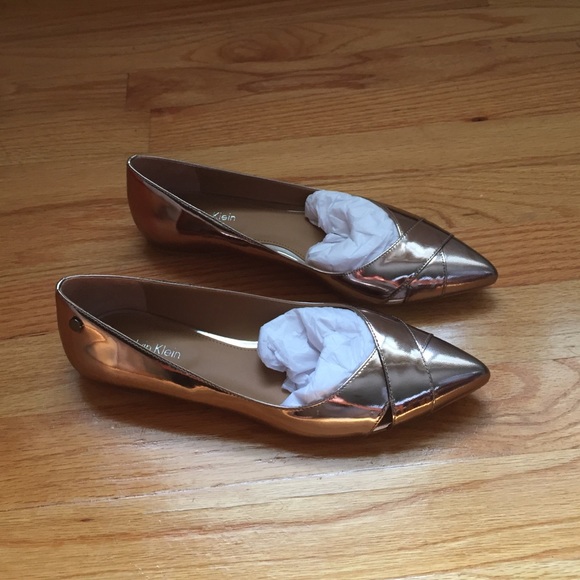 💕 Calvin Klein Gailia Flats 💕