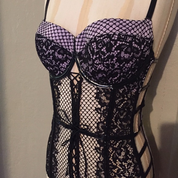 SOLD - Picture 2 of 4