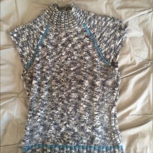 Grey cap-sleeved sweater