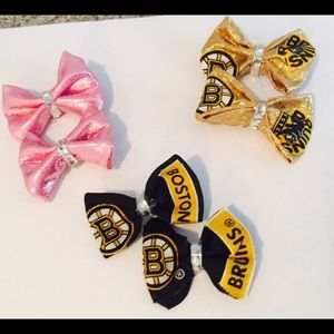 Dog bows (made to order)