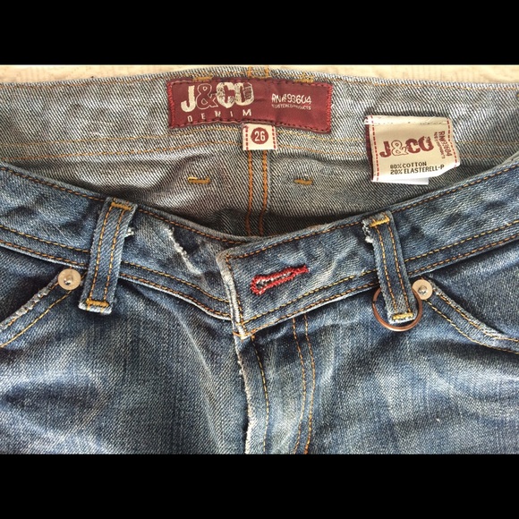 J & Co Cropped Jeans - Picture 1 of 4