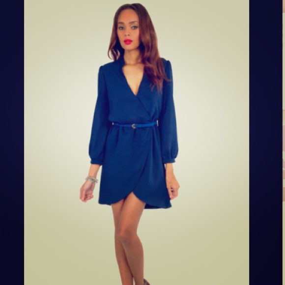 🔱NWT Tobi- Tulips are Better Than One Dress!! 🔱