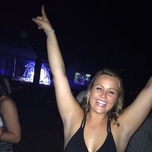 Meet your Posher, Erin